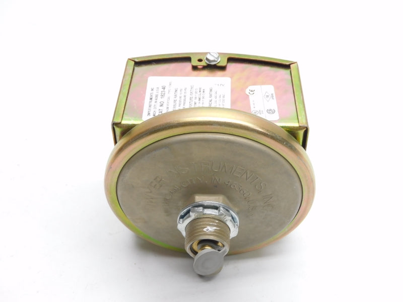 DWYER 1823-40 480VAC 15A 25PSI UNMP