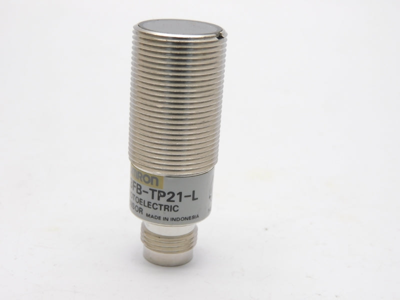 OMRON E3FB-TP21-L 10-30VDC NSNP