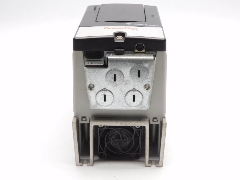 ALLEN BRADLEY 20AD3P4A0AYNNNC0 SER. A F/W 5.001 432-528VAC 3.8A NSNP
