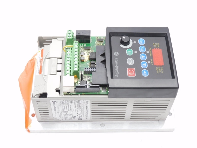ALLEN BRADLEY 22B-D6P0H204 SER. A F/W 6.02 380-480V 7.5A NSMP