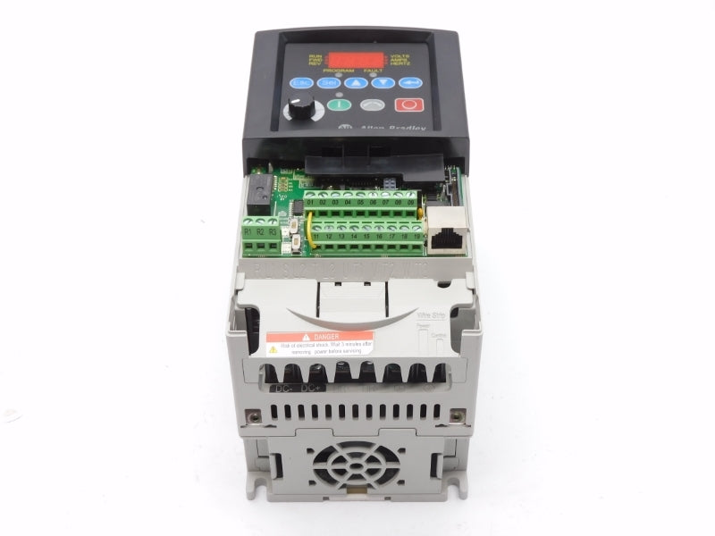 ALLEN BRADLEY 22B-D6P0N104 SER. A 342-528VAC 6.0A F/W 7.01 NSMP