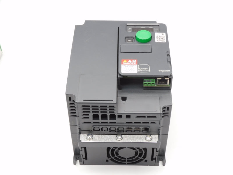 SCHNEIDER ELECTRIC ATV320U22S6C 525-600V 3.7A NSMP