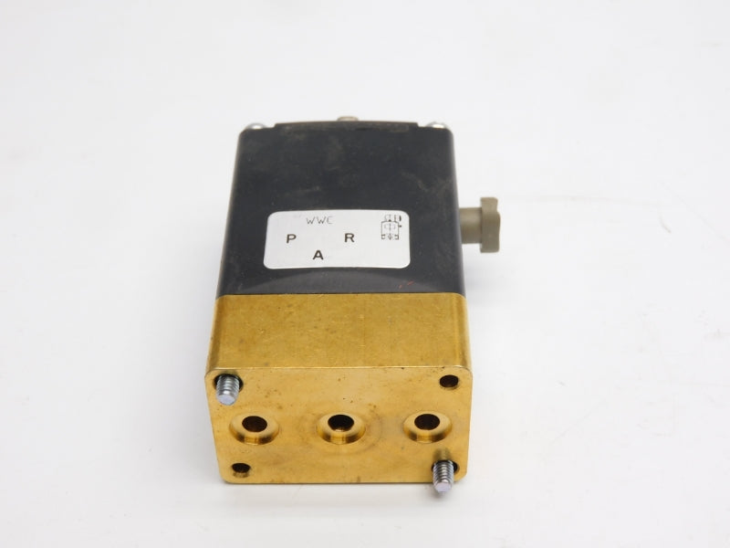 BURKERT 0331C-1/8-FKM-BR 00453270 120V 145PSI NSNP