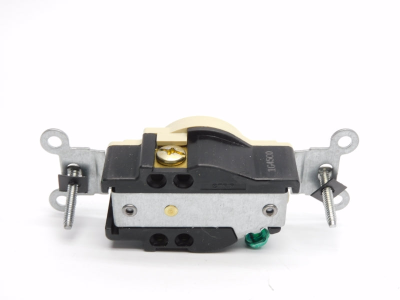 LEVITON T5020 125V 20A NSMP