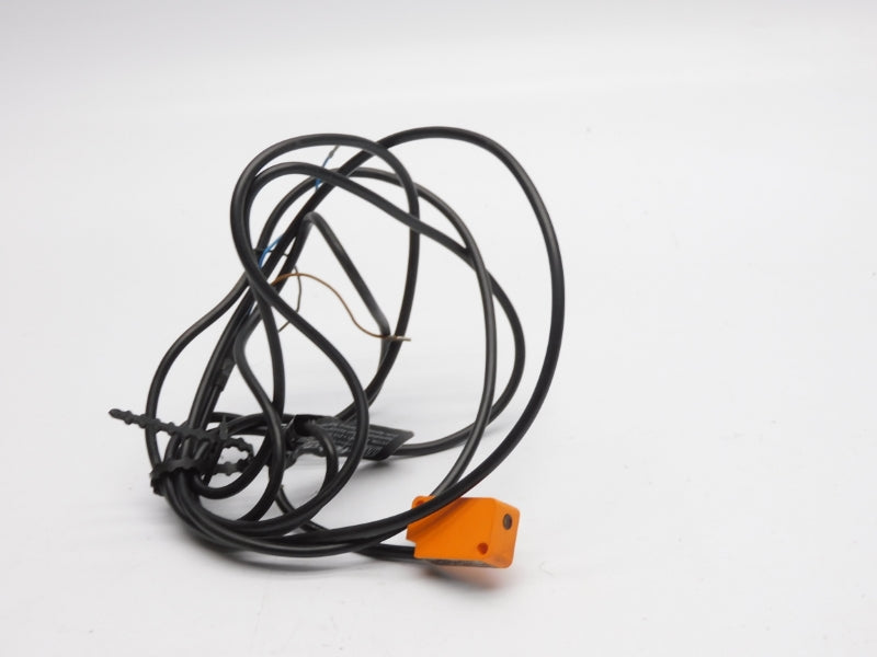 IFM EFECTOR IS3002ANOG IS5003 10-36VDC UNMP