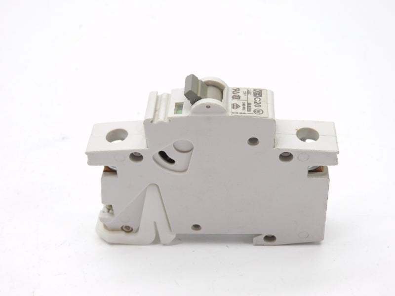 CUTLER HAMMER SPCL1C20 277VAC 20A UNMP