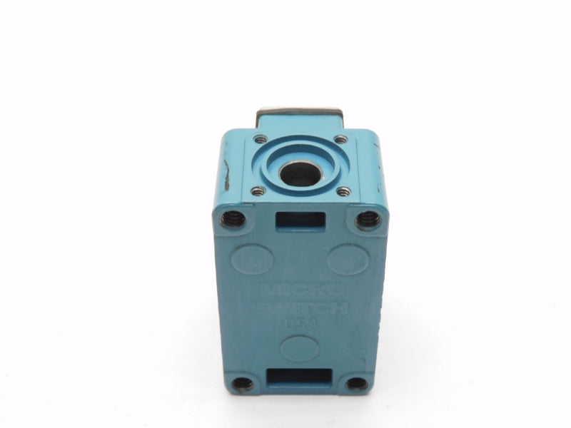 MICRO SWITCH 1LS131 600VAC 10A (AS PICTURED) UNMP