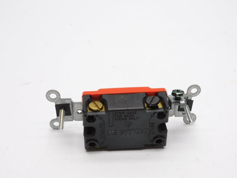LEVITON 1224-2 120/277VAC 20A NSMP