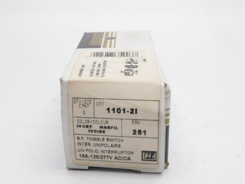 LEVITON 1101-2I 120/277VAC 15A NSMP