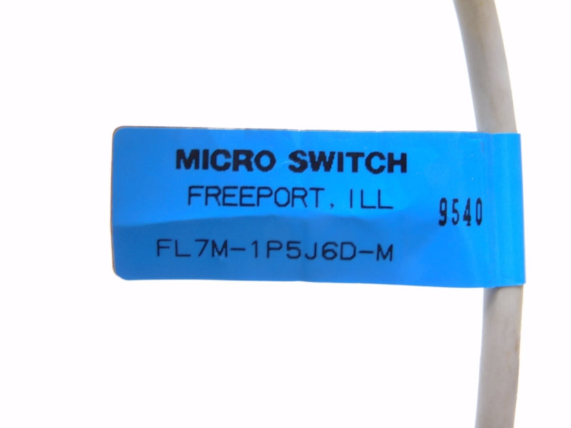MICRO SWITCH FL7M-1P5J6D-M 10-30VDC UNMP