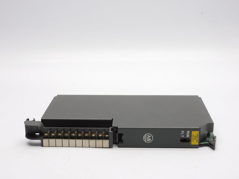 ALLEN BRADLEY 1771-OFE2 SER. B F/W B 5VDC 1.4A UNMP