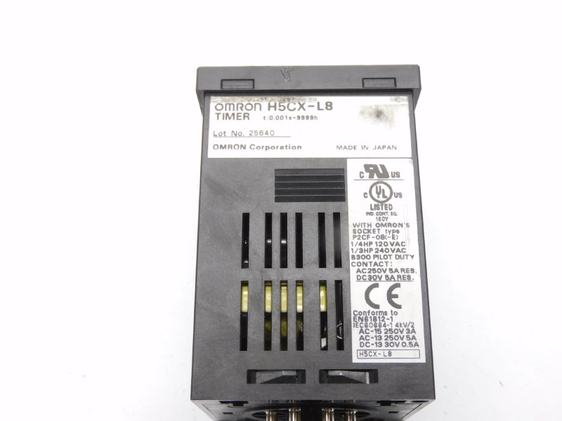 OMRON H5CX-L8 250VAC 5A 0.001S-9999H UNMP