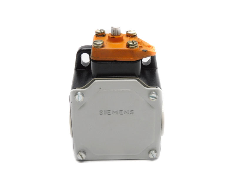 SIEMENS 3SE2100-0F 500V 6A UNMP