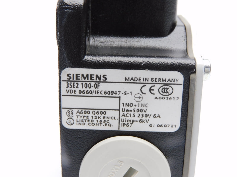 SIEMENS 3SE2100-0F 500V 6A UNMP