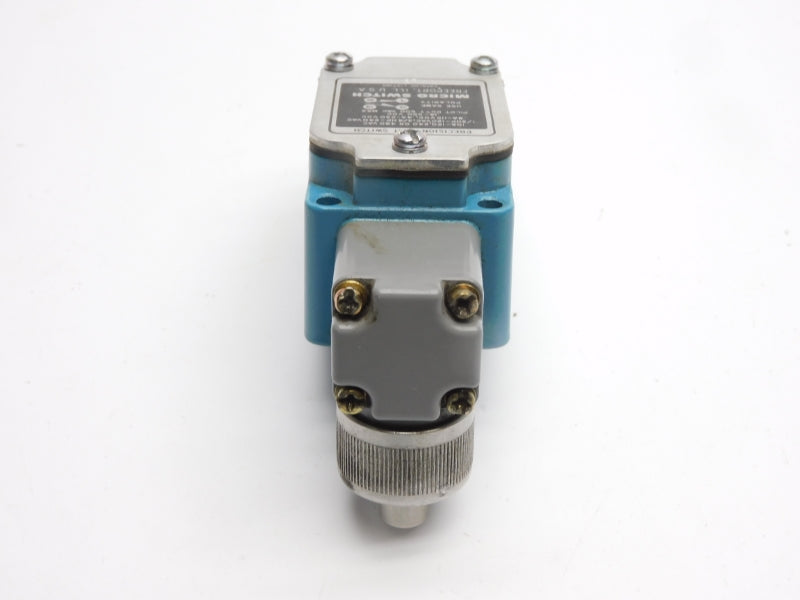 MICRO SWITCH 1LS10 600VAC 10A UNMP
