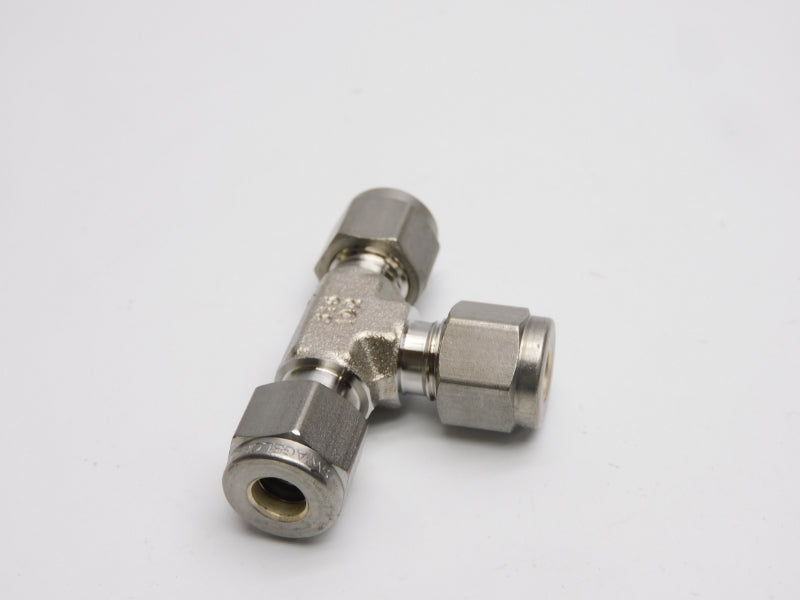 SWAGELOK SS-400-3 1/4" NSNP