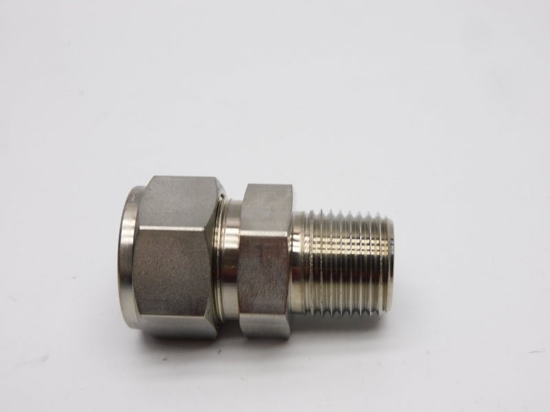 SWAGELOK SS-1210-1-8 3/4"x1/2" NSNP