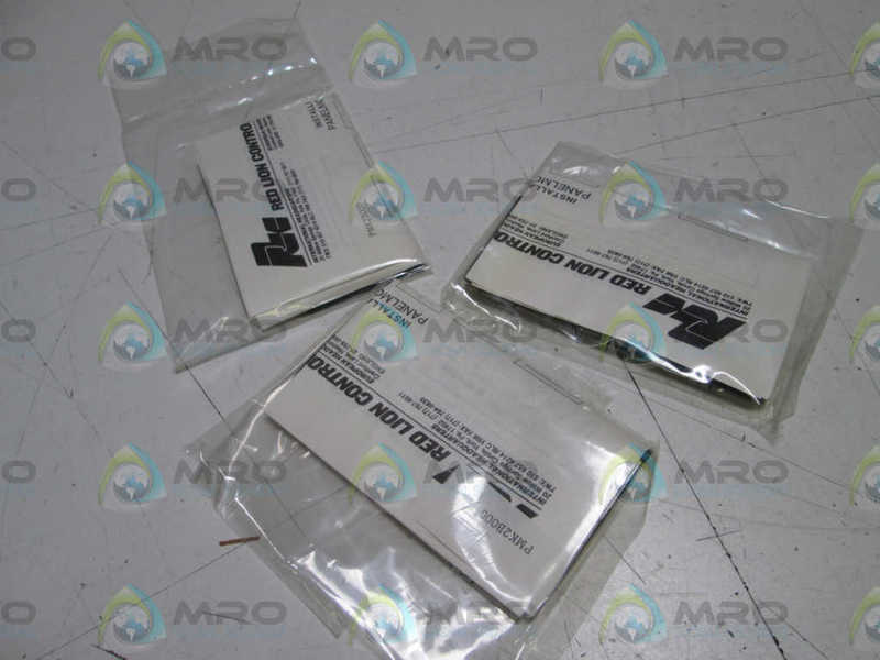 LOT OF 3 RED LION CONTROLS  PANEL MOUNT KIT PMK2B000 *ORIGINAL PACKAGE*