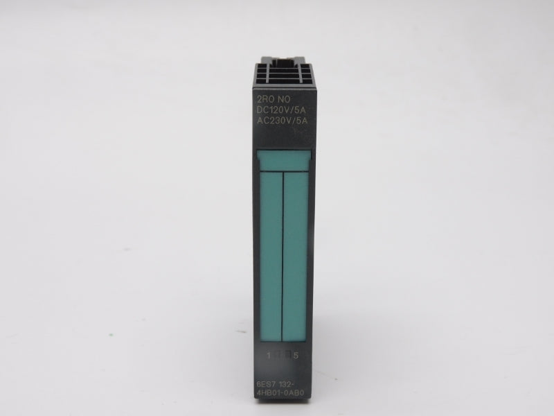 SIEMENS 6ES7132-4HB01-0AB0 230VAC 5A UNMP
