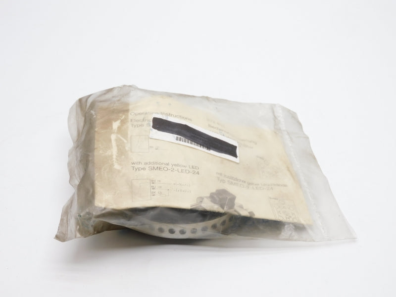 FESTO SMEO-2-LED-24 11885 24V 2A NSMP