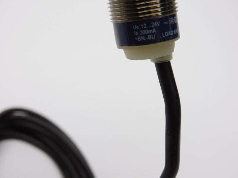 TELEMECANIQUE XS518B1NAL2 12-24V NSMP