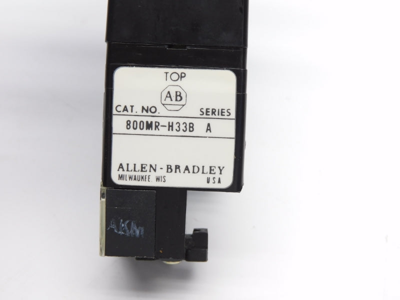ALLEN BRADLEY 800MR-H33BLA SER. C 300VAC (BK/YL) NSMP