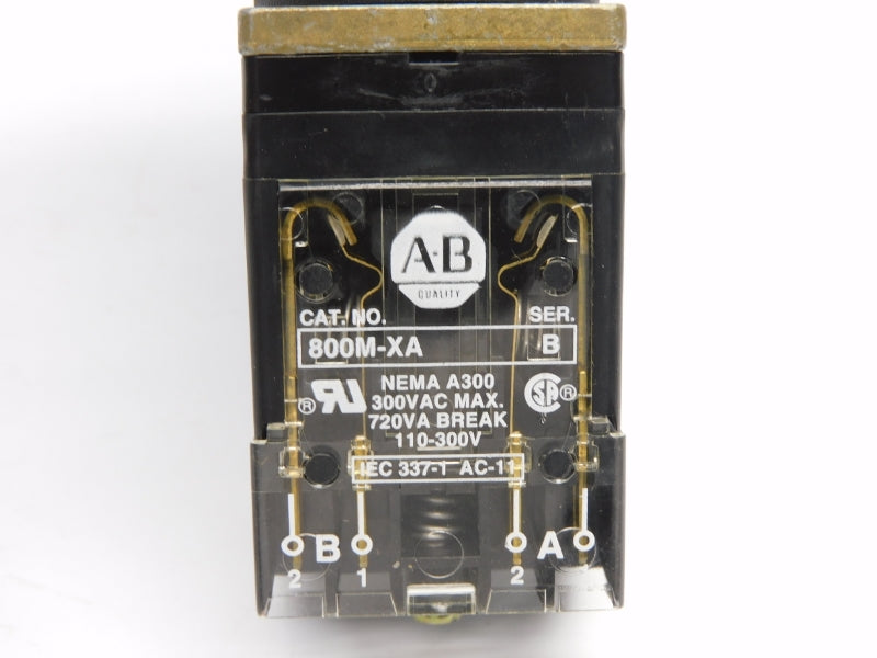 ALLEN BRADLEY 800MR-JH9UB SER. C 300VAC (WH) NSMP