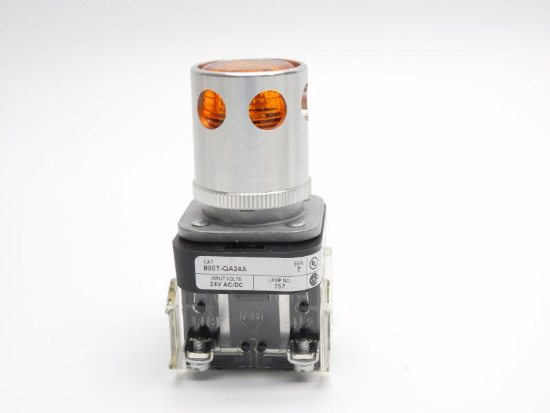 ALLEN BRADLEY 800T-QA24A SER. T 24VAC/DC (WH) NSMP
