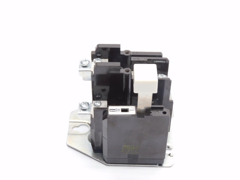 CUTLER HAMMER C300CN3 SER. A2 UNMP