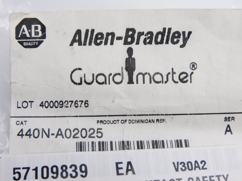 ALLEN BRADLEY 440N-A02025 SER. A NSNP