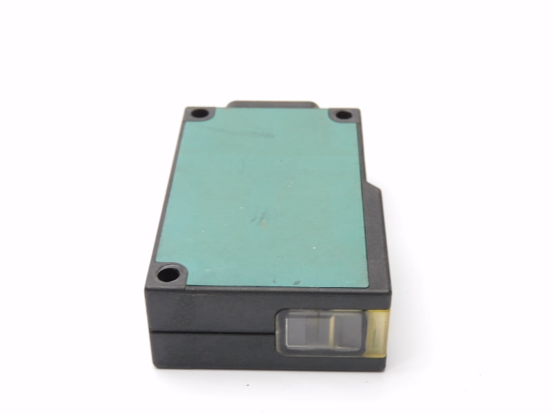 SICK WT27-2F430 1015082 10-30VDC 0,1A UNMP