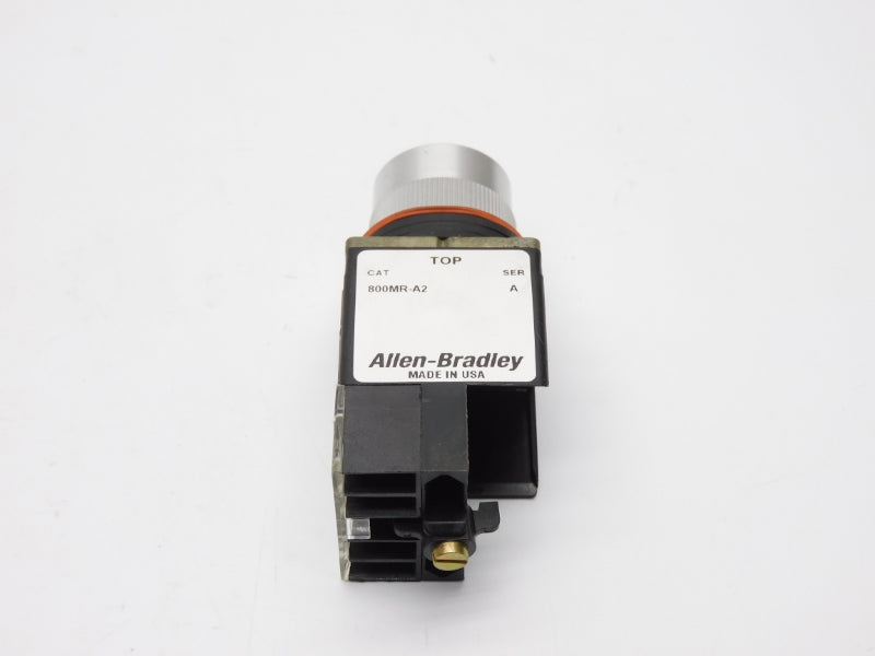 ALLEN BRADLEY 800MR-A2B SER. C 300VAC (WH) NSMP