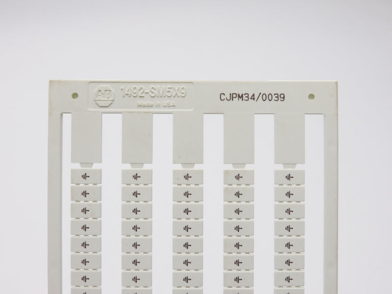 ALLEN BRADLEY 1492-SM5X9C SER. B (?) (PKG OF 5) (WH) NSMP
