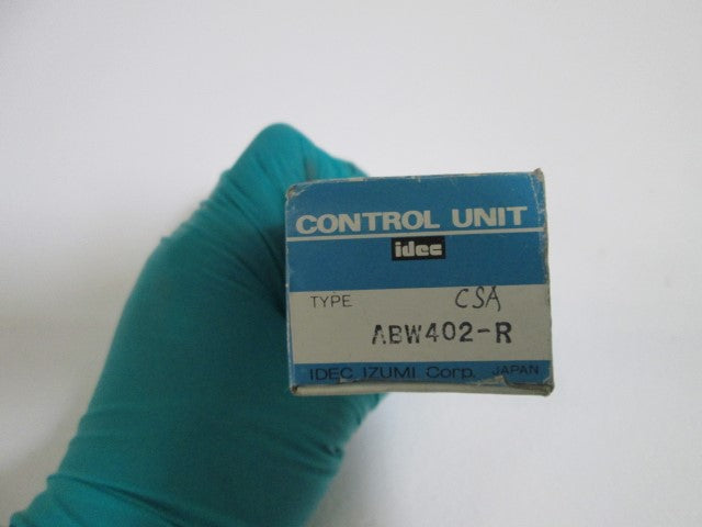 IDEC PUSHBUTTON ABW402-R *NEW IN BOX*