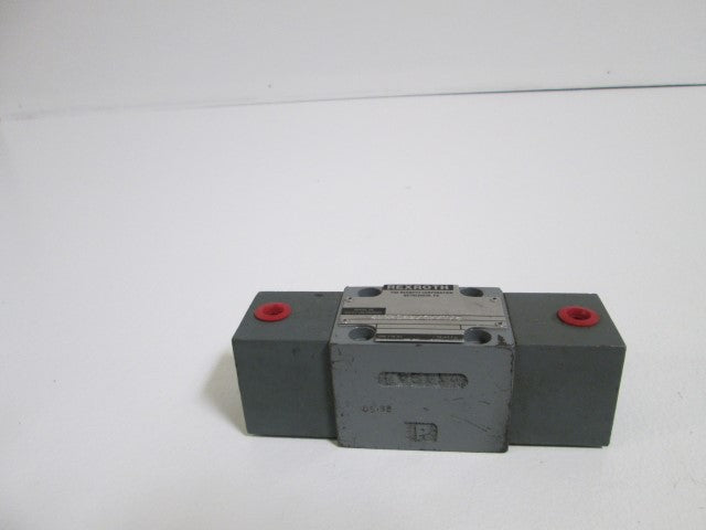 REXROTH VALVE 4WH6D52/0F/V/5 *NEW NO BOX*