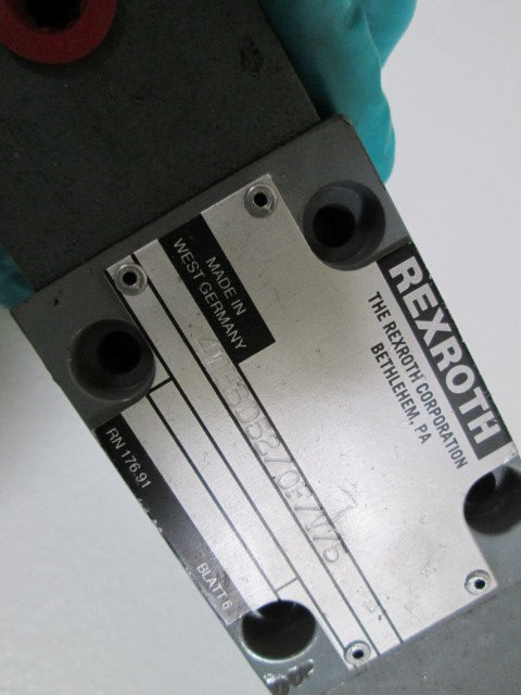 REXROTH VALVE 4WH6D52/0F/V/5 *NEW NO BOX*