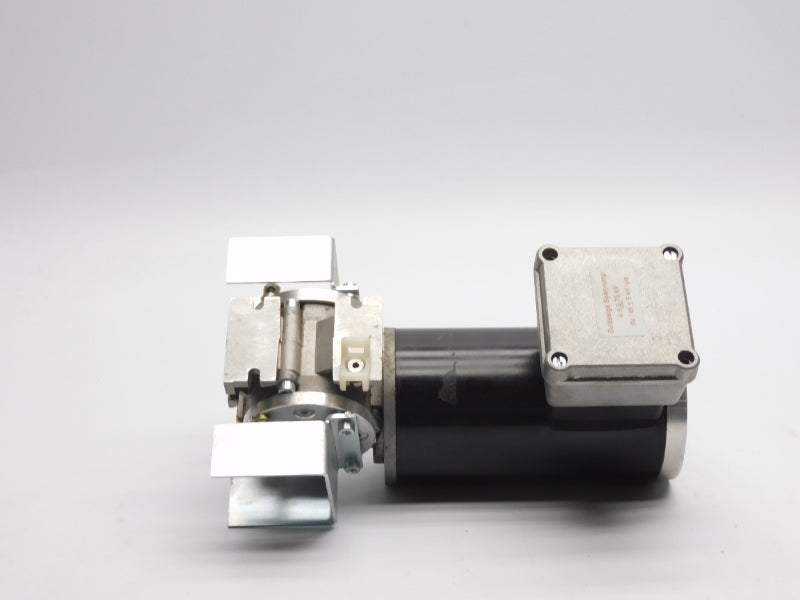 LENZE SSN31-1UHAR-056C21 01435639 230/400V 0,43/0,25A NUPI