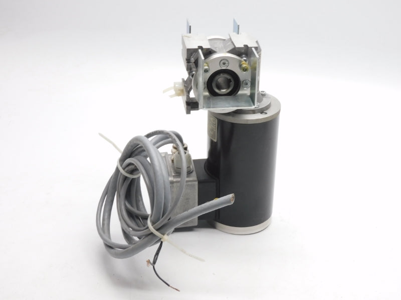 LENZE SSN31-1UHAR-056C21 01948972 230/400V 0,43/0,25A NUPI