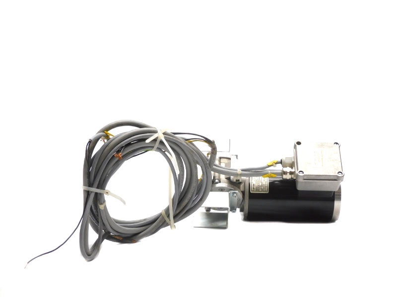 LENZE SSN31-1UHAR-056C21 01338781 230/400V 0,43/0,25A NUPI