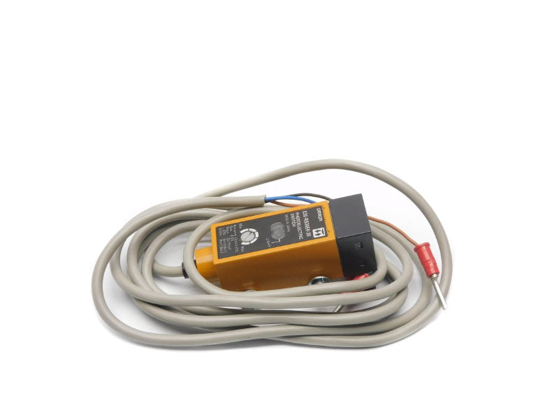 OMRON E3S-RS30E4-30 12-24VDC UNMP