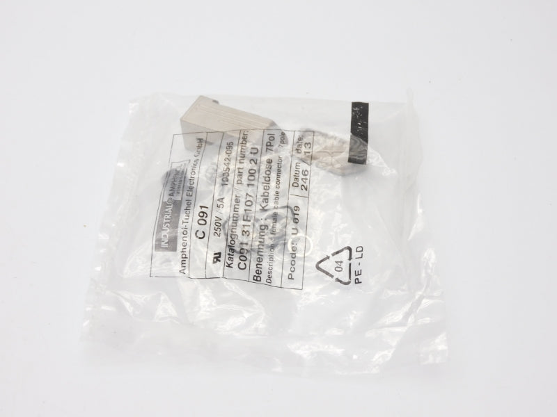 AMPHENOL C09131F1071002U 250V 5A NSMP