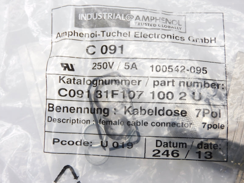 AMPHENOL C09131F1071002U 250V 5A NSMP
