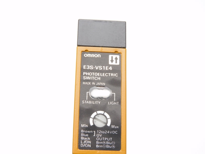 OMRON E3S-VS1E4 12-24VDC 2M NSMP
