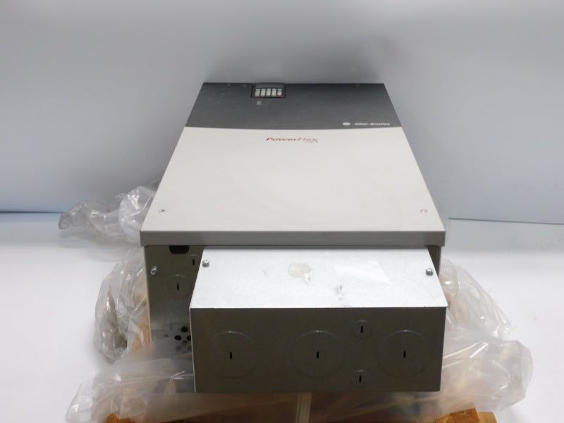 ALLEN BRADLEY 20BD156A3AYNAND0 SER. B 480VAC 156A F/W 6.005 NSNP