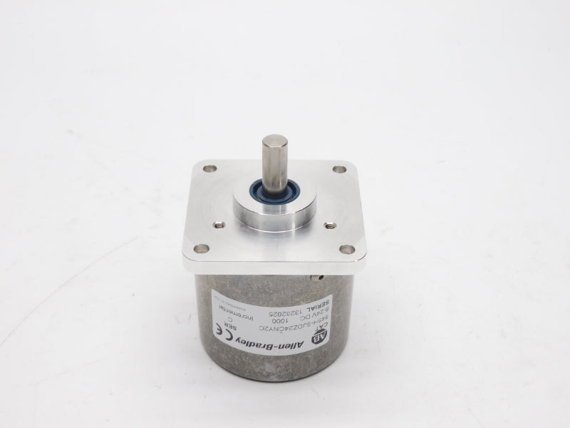 ALLEN BRADLEY 845H-SJDZ24CNY2C SER. C 8-24VDC (BR/WH) NSMP