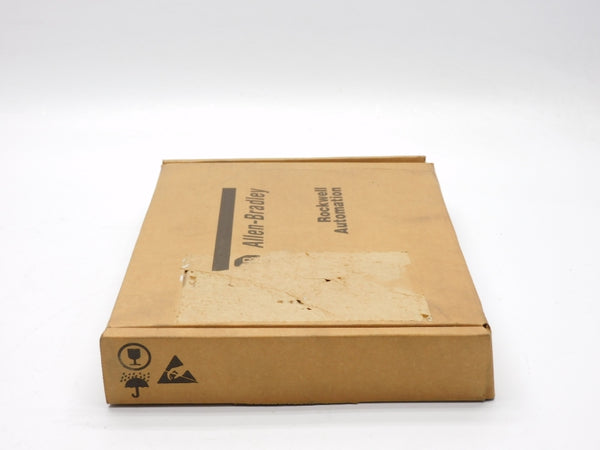ALLEN BRADLEY 1771-IXE SER. D F/W B DATE: 2009 NSFS