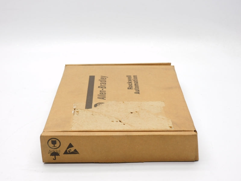 ALLEN BRADLEY 1771-IXE SER. D F/W B DATE: 2009 NSFS