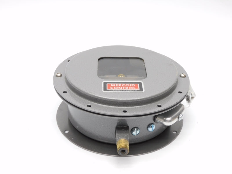 MERCOID DAW-7033-153-1 250VAC 10A 15PSI NSMP