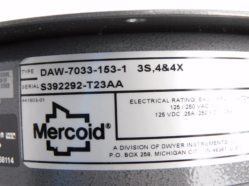 MERCOID DAW-7033-153-1 250VAC 10A 15PSI NSMP