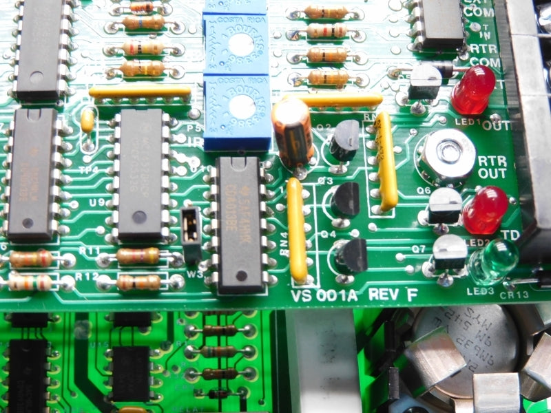 INDUSTRIAL DEVICES D2200 VS001A NSNP